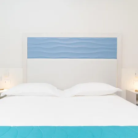 Villaggio Marco Polo 3* סנטה דומניקה